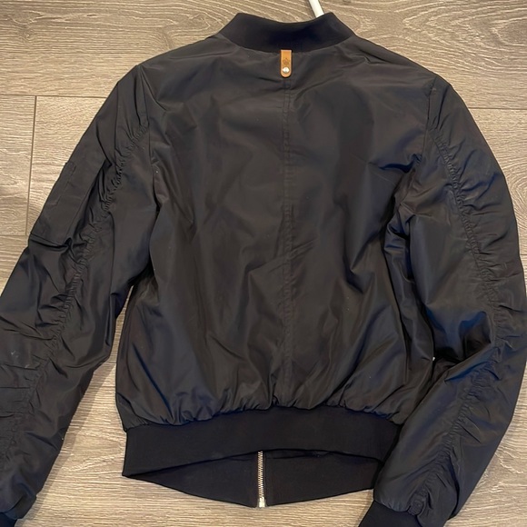 Mackage jacket - Picture 2 of 5